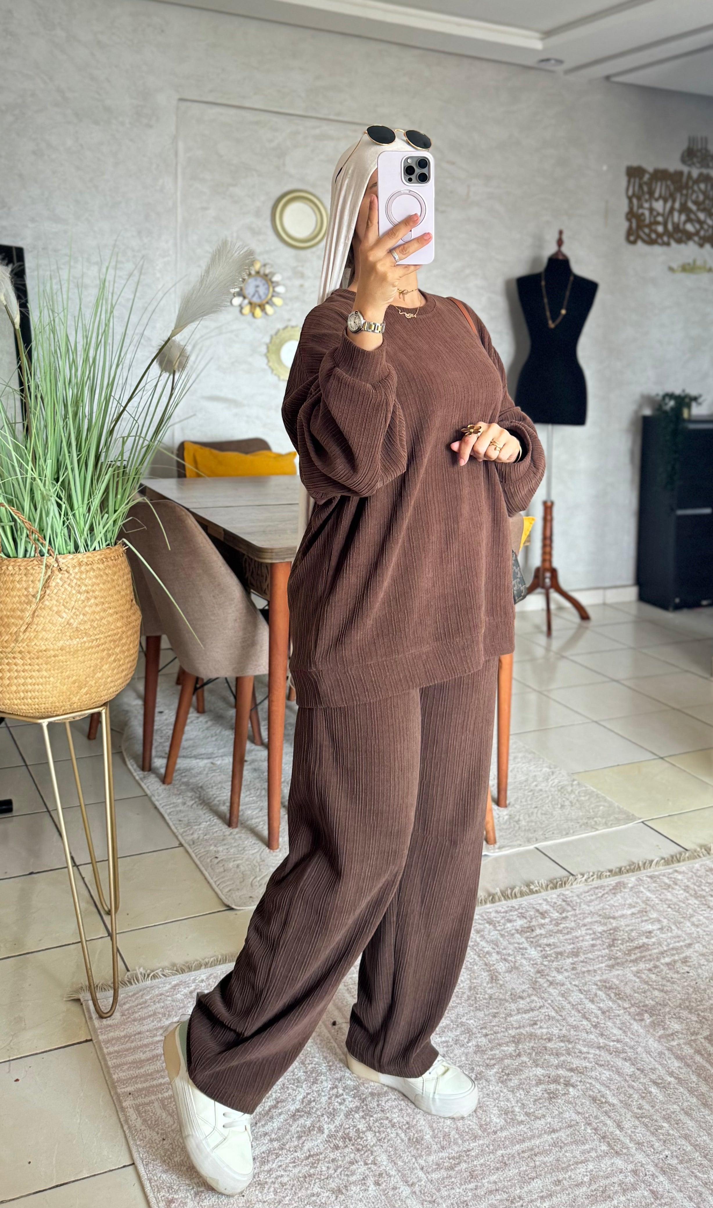 ENSEMBLE AMIRA