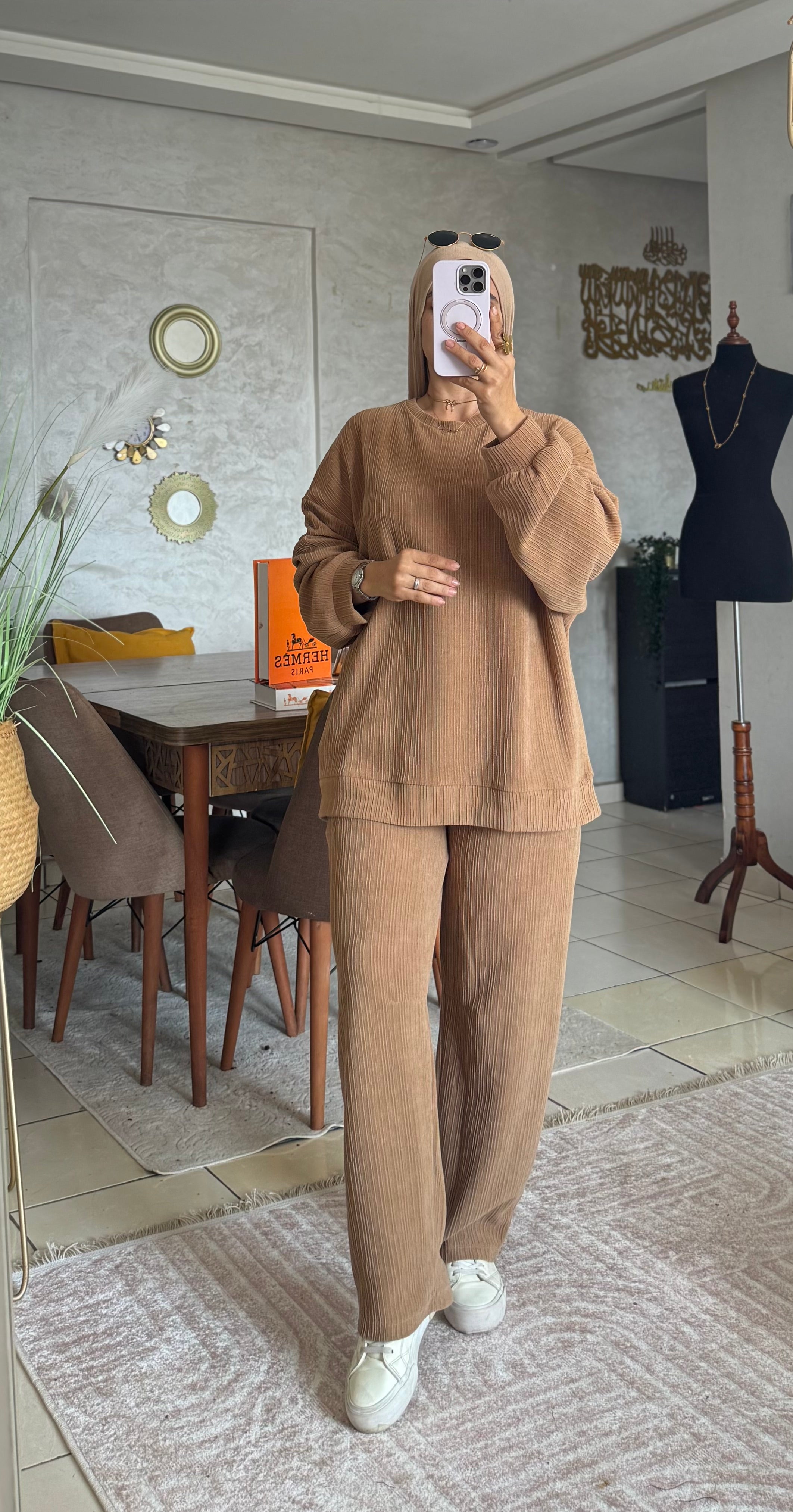 ENSEMBLE AMIRA