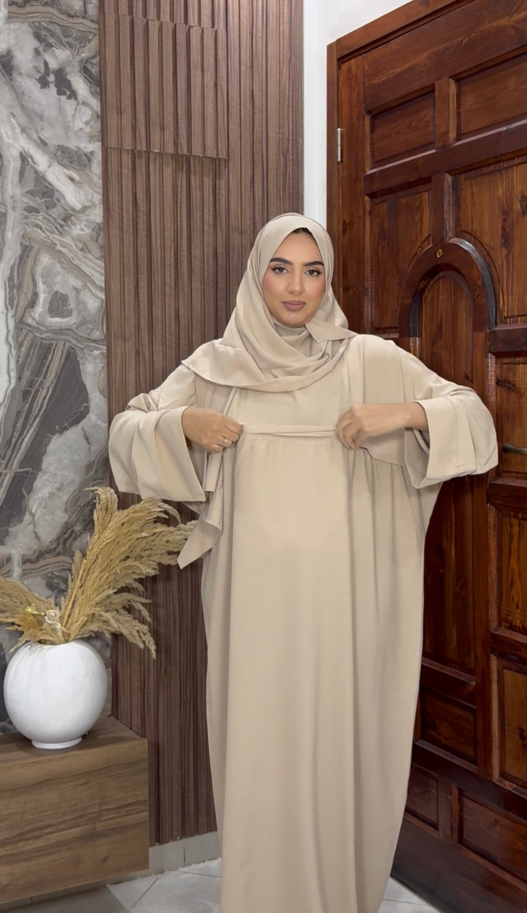 Abaya Noor avec foulard